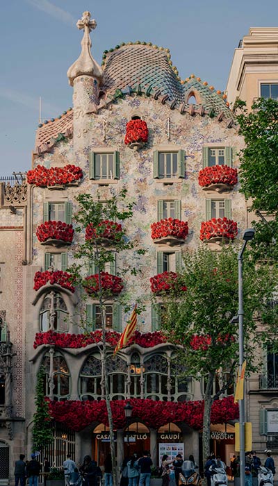 Casa BatllĂł